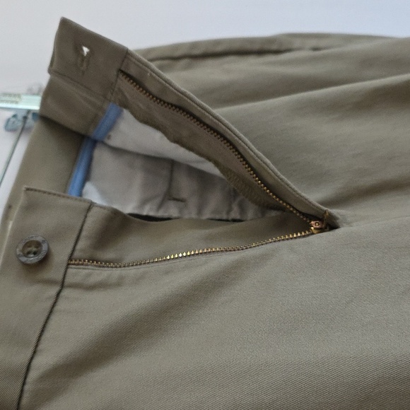 Dockers Mens Tan Cotton Casual Pants.  Size 31 - Picture 5 of 8